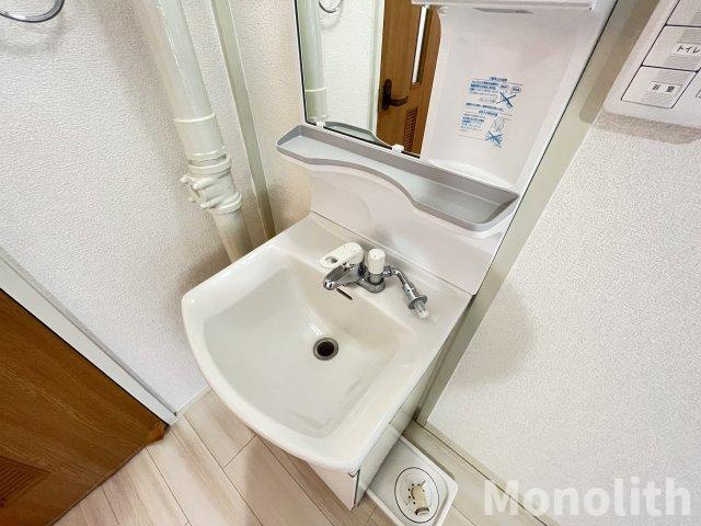 泉北桃山台１丁５号棟の独立洗面台