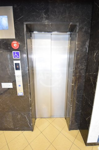 スワンズ心斎橋イーストのその他共用部分|スワンズ心斎橋EAST　エレベーターホール