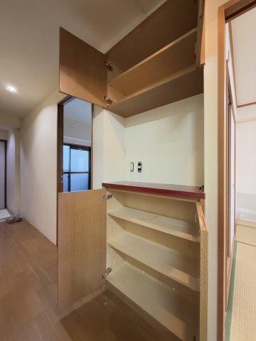 アビコOFKの内装
