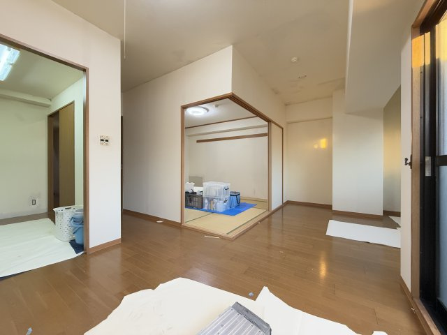 アビコOFKの居間・リビング