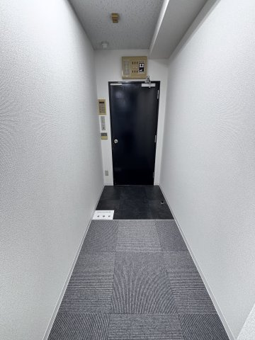 ノース四ツ橋ビルの玄関
