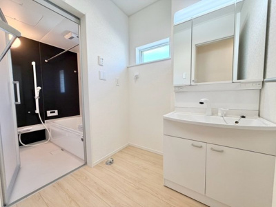 【脱衣所】 | 八街市文違１号棟 | 即日内覧可能です！お気軽に０４７６－３７－３８８８までお問合せ下さい。