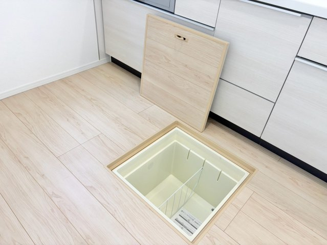 【キッチン】 | 八街市文違１号棟 | 即日内覧可能です！お気軽に０４７６－３７－３８８８までお問合せ下さい。