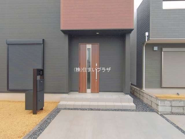 仲介手数料無料）一宮市今伊勢町馬寄０１期　３号棟の玄関|シンプルで使いやすい玄関です