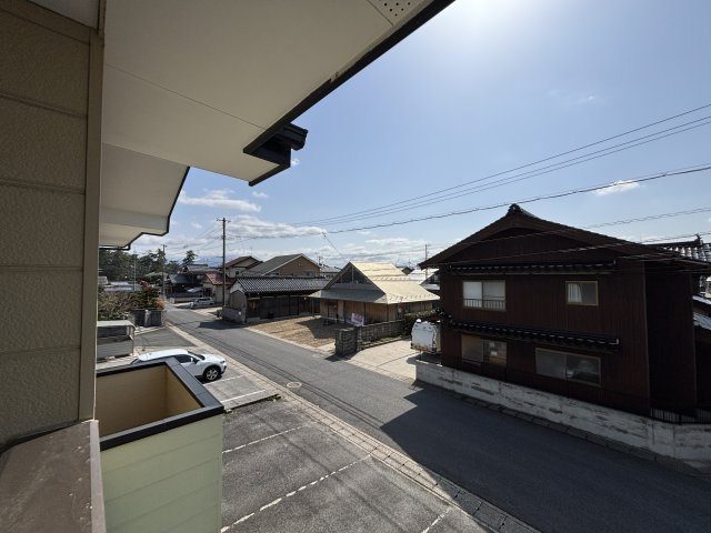 ハイツジュネスの展望|イメージ201号室の写真（反転あり）