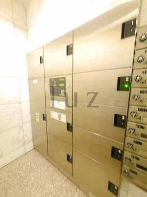 横浜市中区元浜町４丁目の賃貸マンションのその他共用部分|宅配ボックス完備。