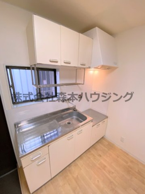 【キッチン】 | 　ハイツラポール | キッチンでお料理をお楽しみください
