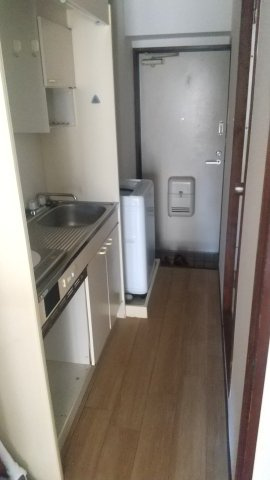 川崎市中原区小杉陣屋町２丁目の賃貸マンションの玄関