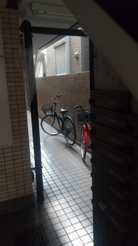 川崎市中原区小杉陣屋町２丁目の賃貸マンションのロビー