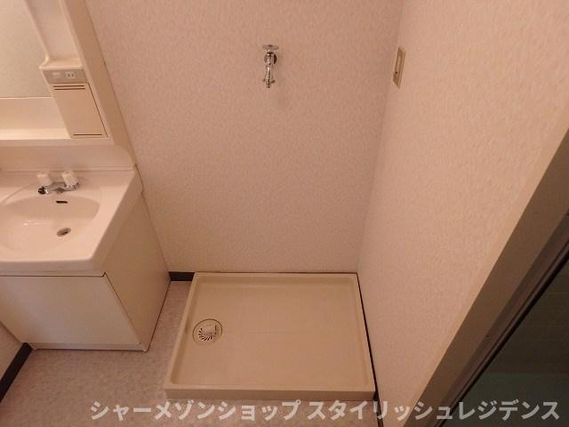 砂津ハイツの設備|室内洗濯機置場
