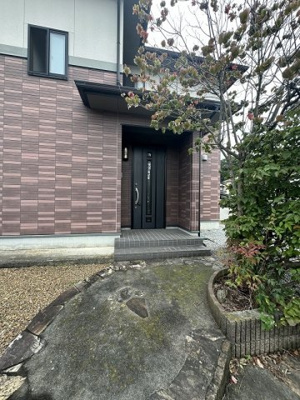 【玄関】 | 那須塩原市西富山　1090万円　中古住宅