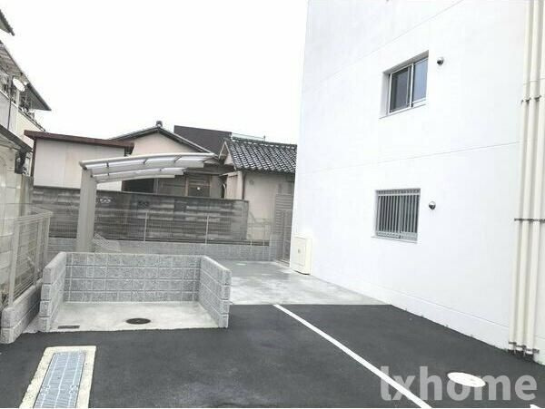 ヴァーダントMの駐車場|駐車場に車を止められます