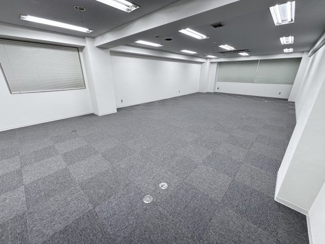 ノース四ツ橋ビルの内装
