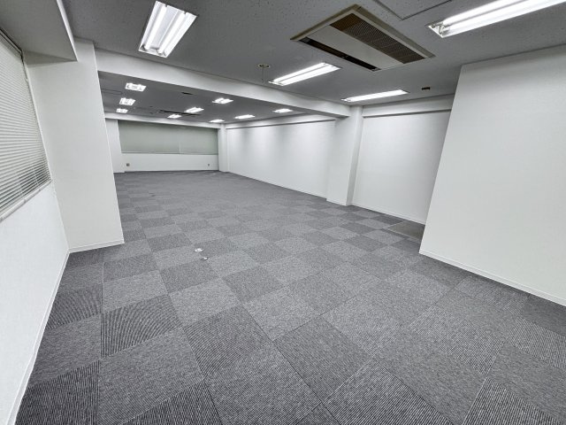 ノース四ツ橋ビルの内装