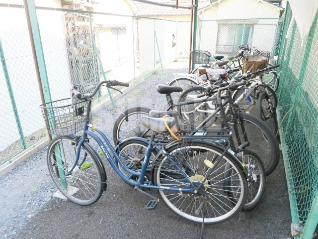 第３ヒルズハウスのその他共用部分|もちろん駐輪場もありますよ☆