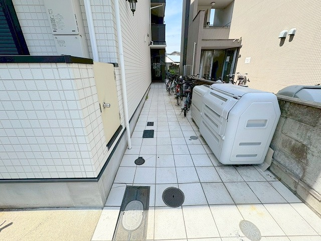 セントレジス新大阪Ⅲのエントランス