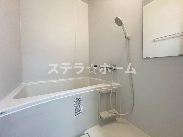 ローズコーポニュー江口ⅡA棟の浴室|日々の疲れを癒すお風呂付です
