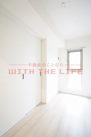 LIFEFIELD久留米【キャッシュバック対象物件】の洋室|コンパクトで使いやすい洋室です