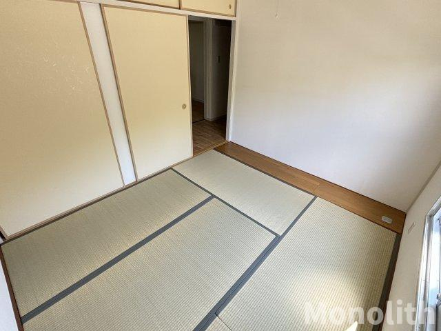 泉北茶山台２丁４番３号棟の和室
