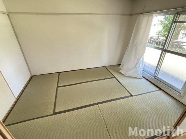 泉北茶山台２丁４番３号棟の和室