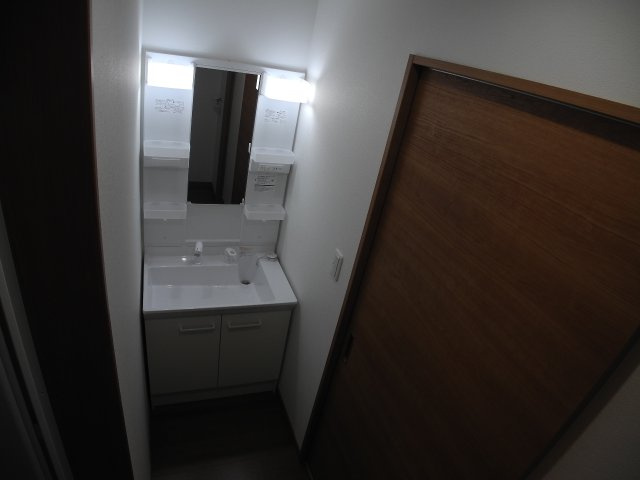 LUCASAⅡの洗面所
