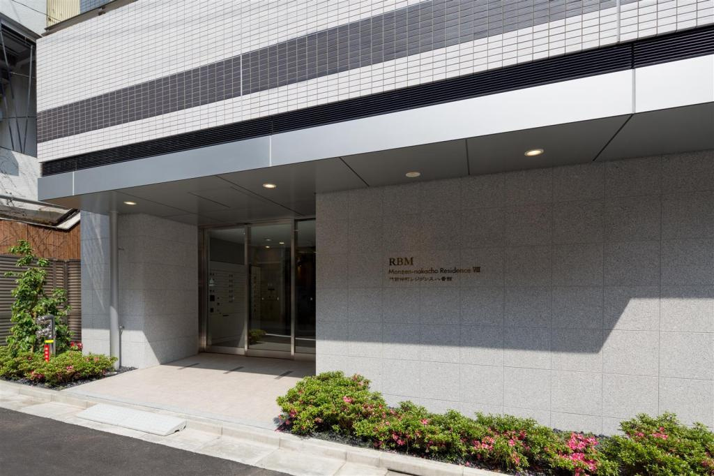 門前仲町レジデンス八番館のエントランス