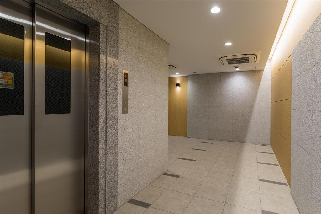 門前仲町レジデンス八番館のロビー|エレベーター