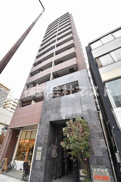大阪市西区南堀江１丁目の賃貸マンションの外観