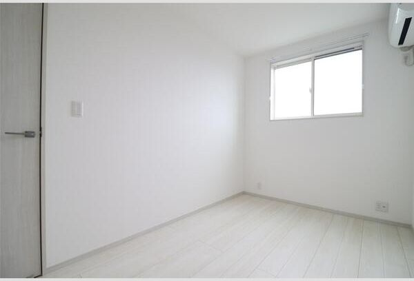 LOTUS篠原の居間・リビング