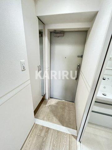 グレイス京橋の玄関