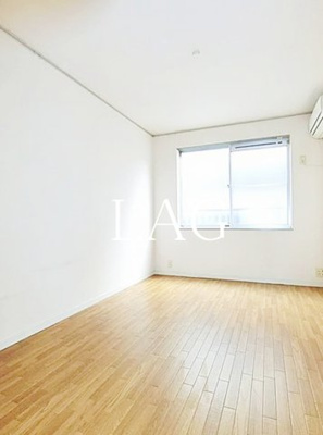 【居間・リビング】 | エステートピアエイト | 洋室のお部屋です。