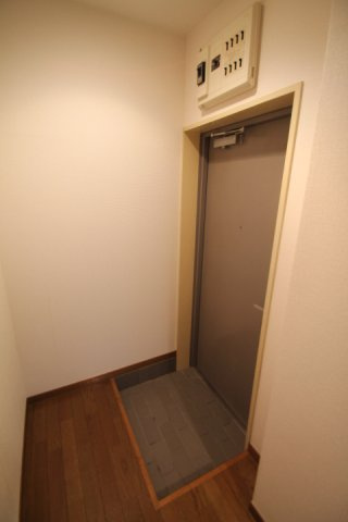 【玄関】