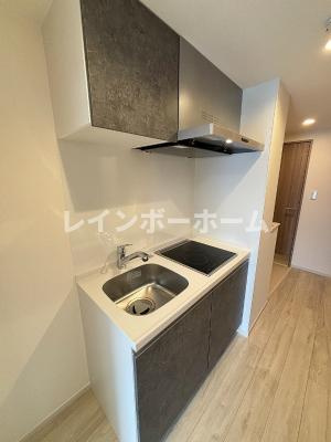 リブリ・三園のキッチン