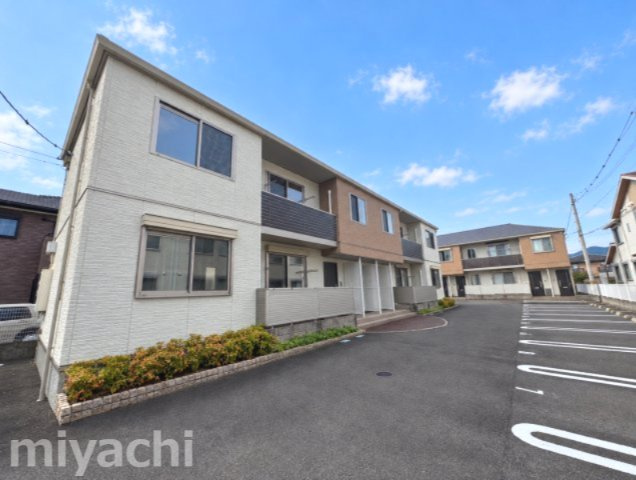 シャーメゾンジェルメBの外観
