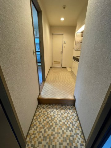 調布市仙川町１丁目の賃貸マンションの玄関|※別部屋参考写真
