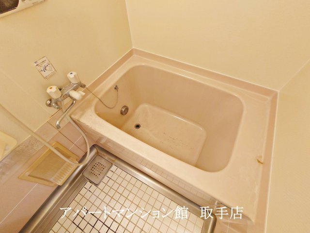 リバーサイドマンションの浴室