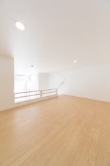 福岡市博多区半道橋１丁目のアパートのバルコニー