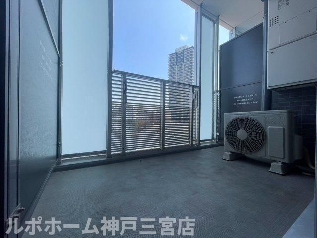 アーバネックスみなと元町のバルコニー