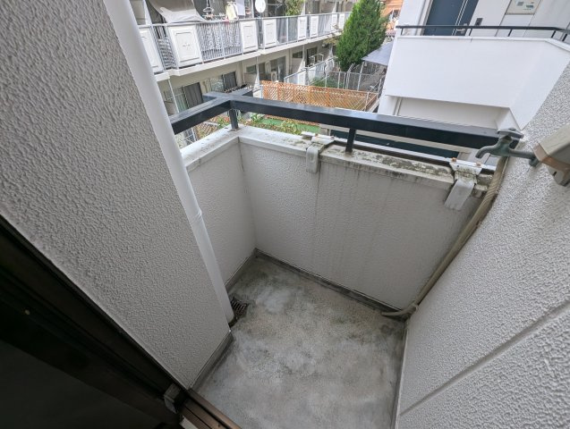 Ｒｅｎａｔｕｓ新大阪のバルコニー