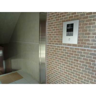 【エントランス】 | ウェルスクエアイズム三軒茶屋