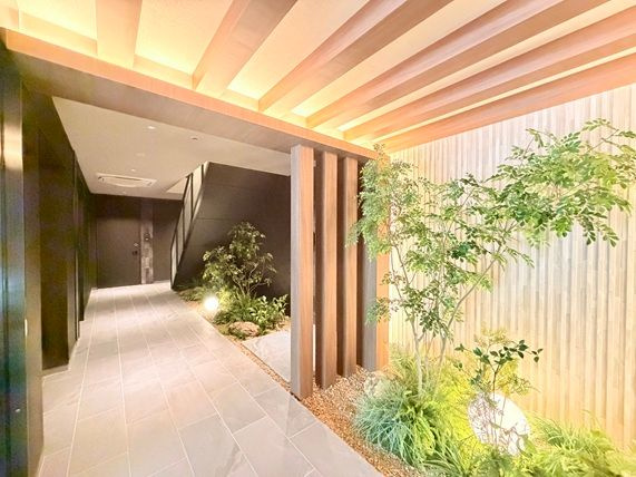 アンムート戸越公園のエントランス|建物の内部です