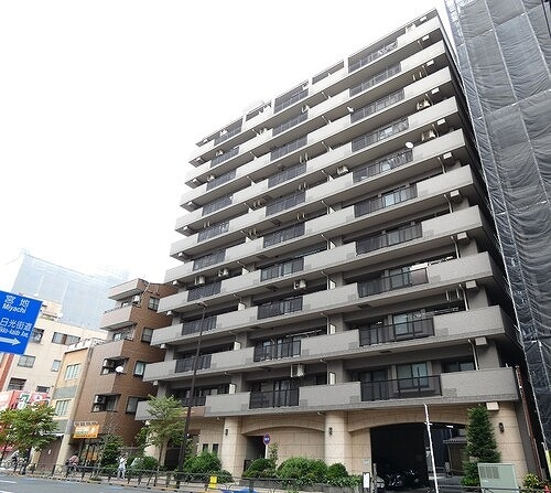 ライオンズプラザ鶯谷の外観