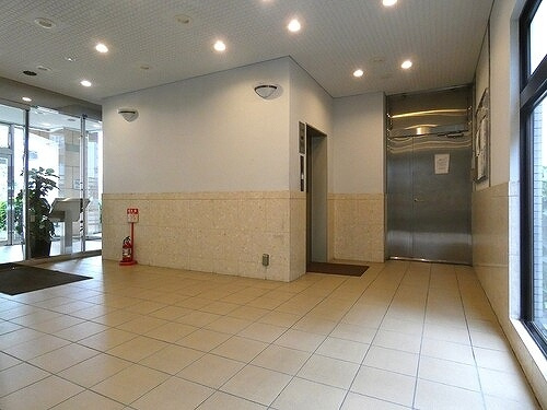 ライオンズプラザ鶯谷のその他共用部分|エレベーター