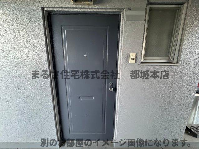 プリンセスマンションの玄関