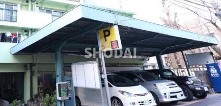 池之端マンション　１００だしの駐車場