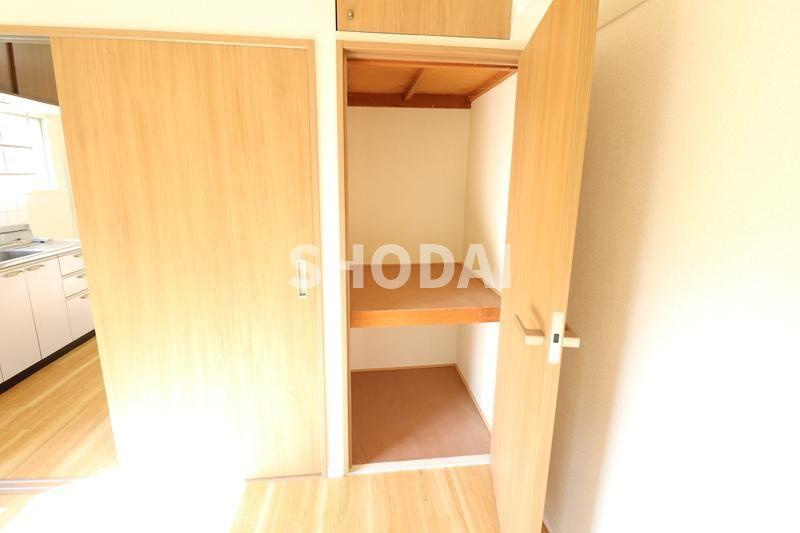 池之端マンション　１００だしの収納