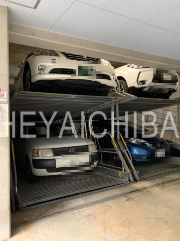 ベルフォーレ御徒町の駐車場