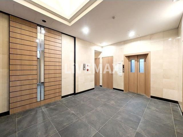 【ロビー】ステーションフロント都立大学
