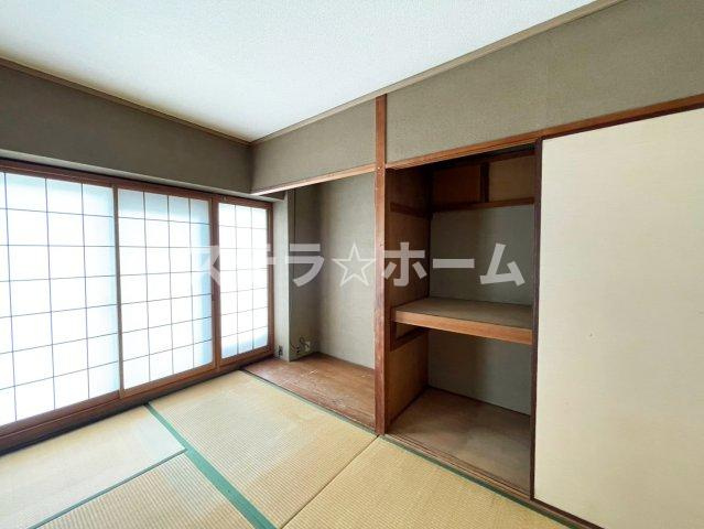 南茨木ハイタウン美沢D棟の和室|趣のある和室です