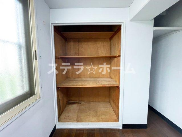 南茨木ハイタウン美沢D棟の収納|収納スペース豊富です